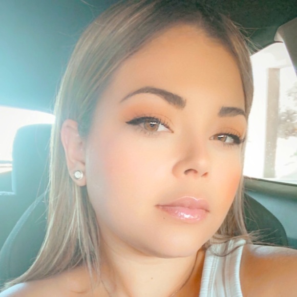 Meet your Posher, Marie - Picture 1 of 1